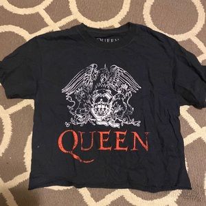 Queen crop top